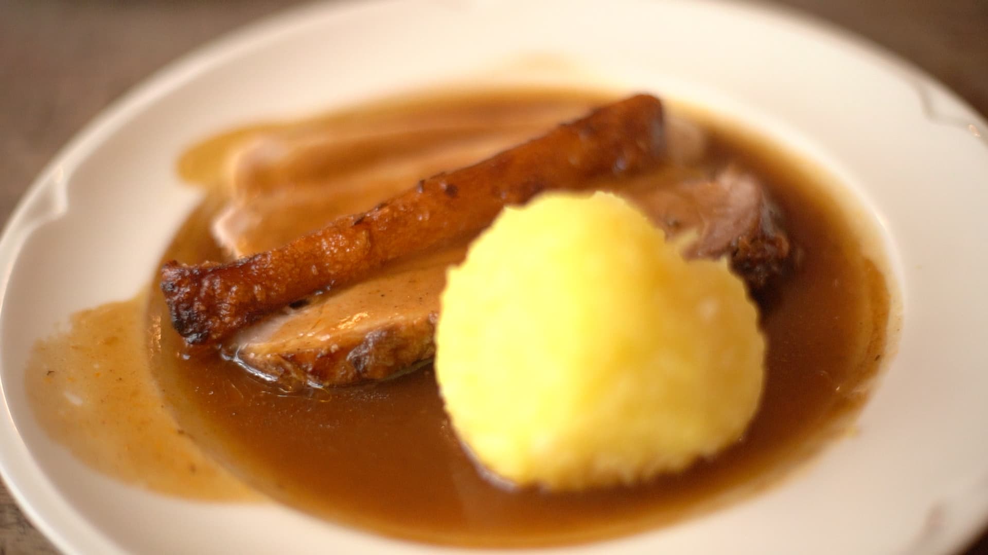 Knödel und Schweinebraten Hofbräuhaus Knödel und Schweinebraten Hofbräuhaus