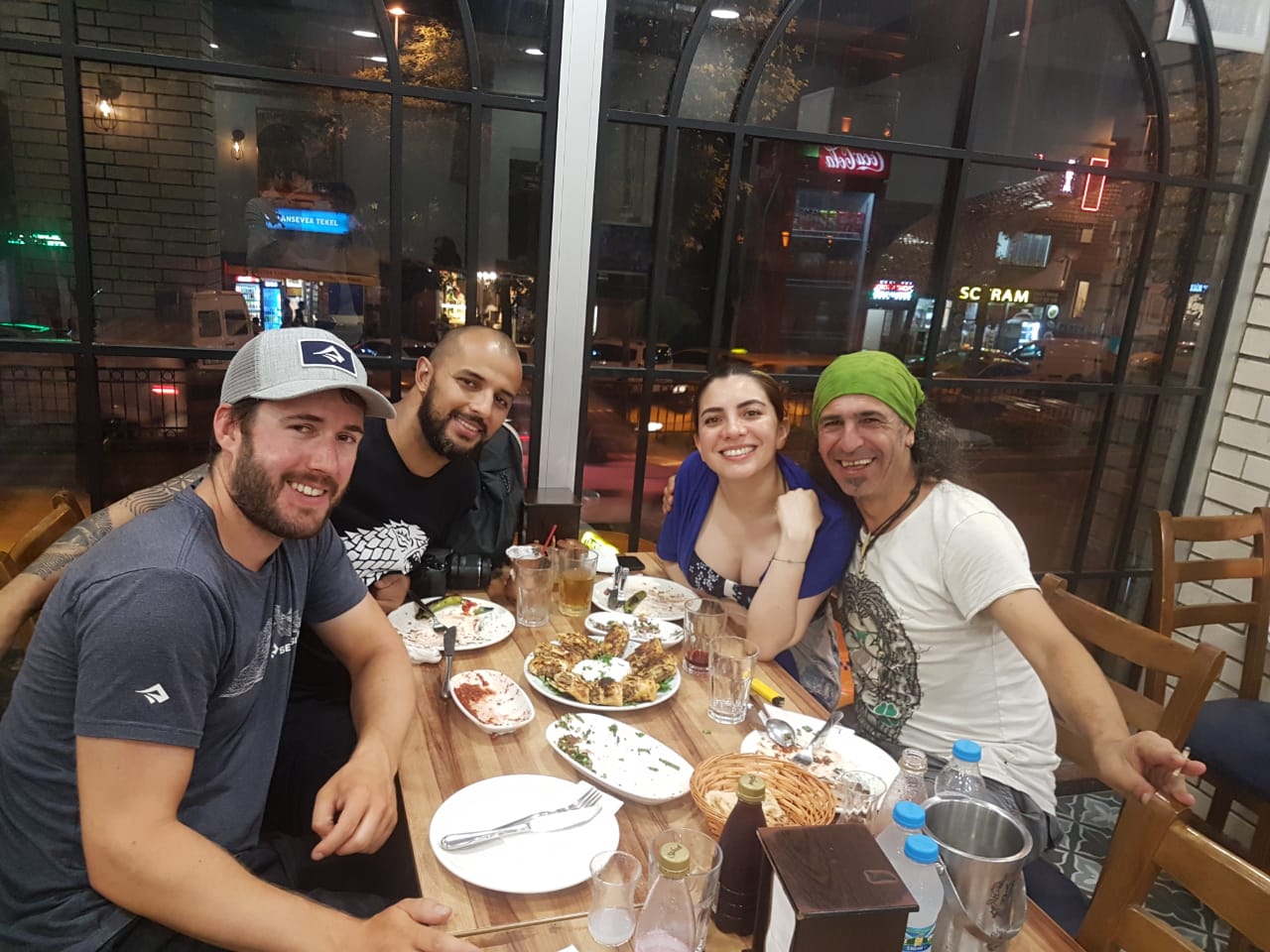 dinner-in-turkey-alongtheearth dinner with colombian and turkish friends
