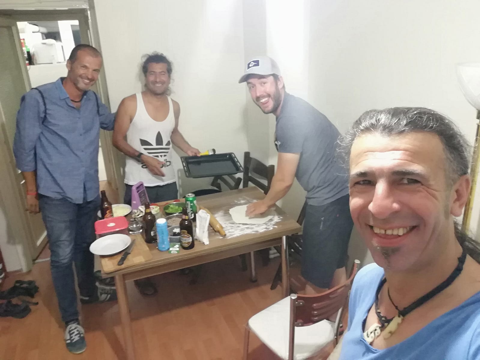 home-made-pizza-with-turkish-and-italian-friends home made Pizza in Istanbul