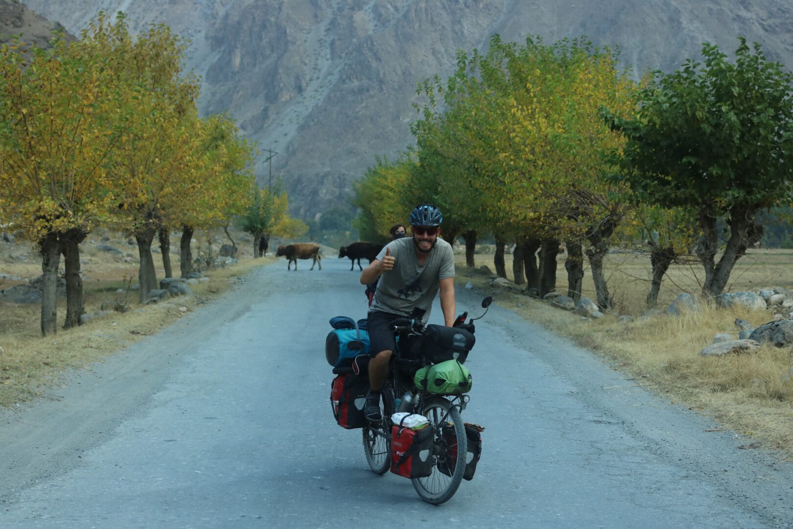 Fabian cycling the Pamir Highway
