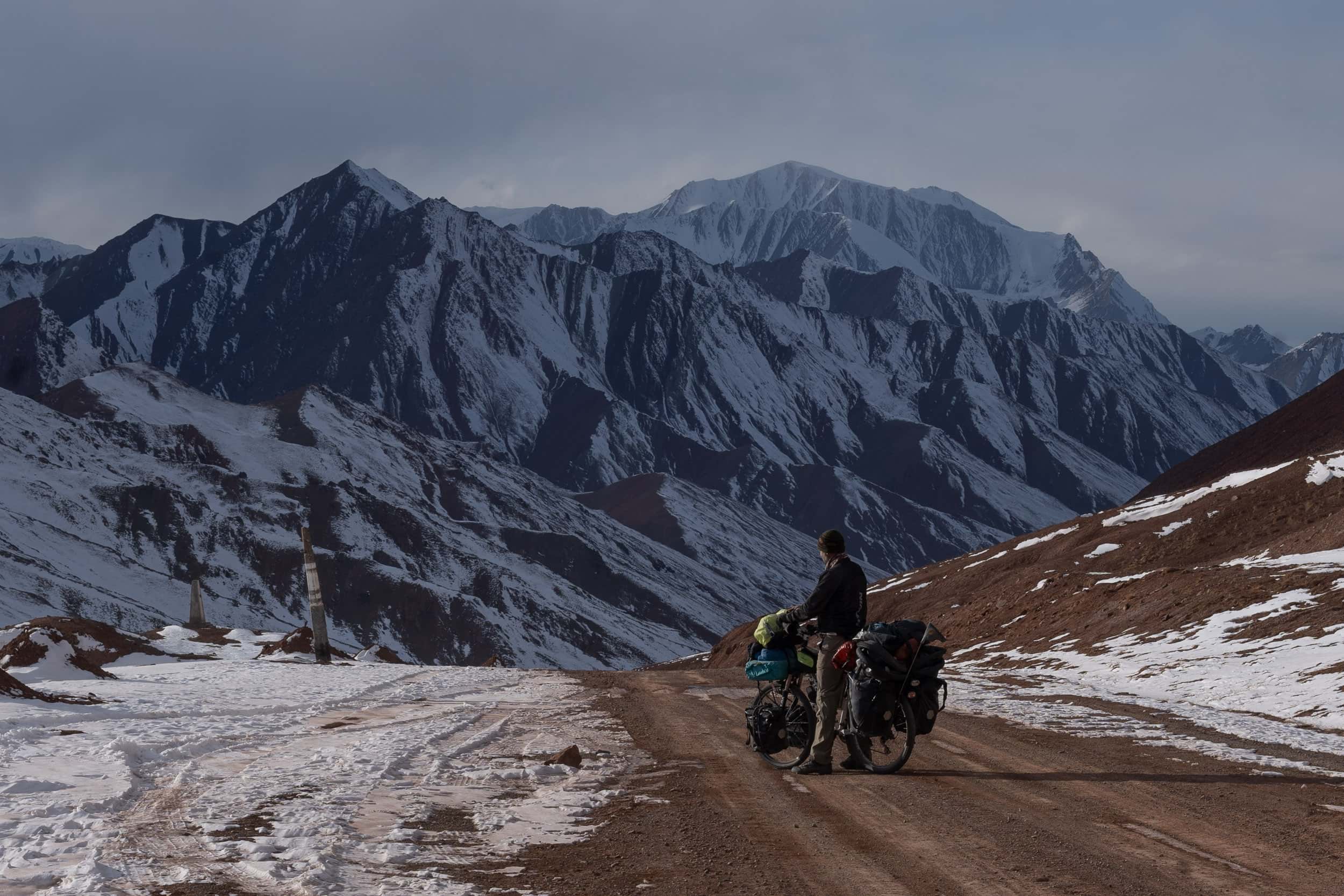 Kyzil-art pass Tadjikistan