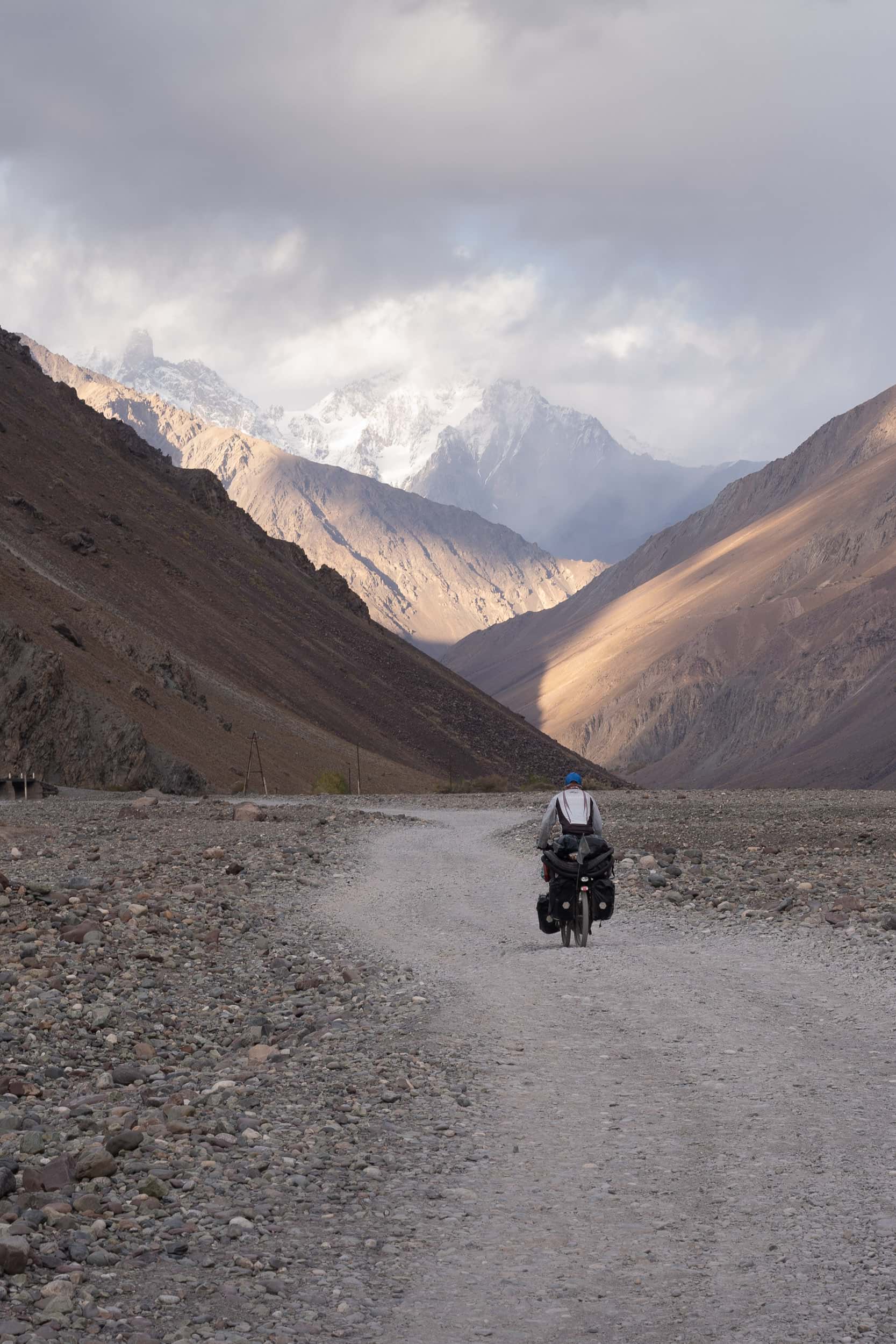 Cycle touring Bartang Tadjikistan Cycle touring Bartang Tadjikistan