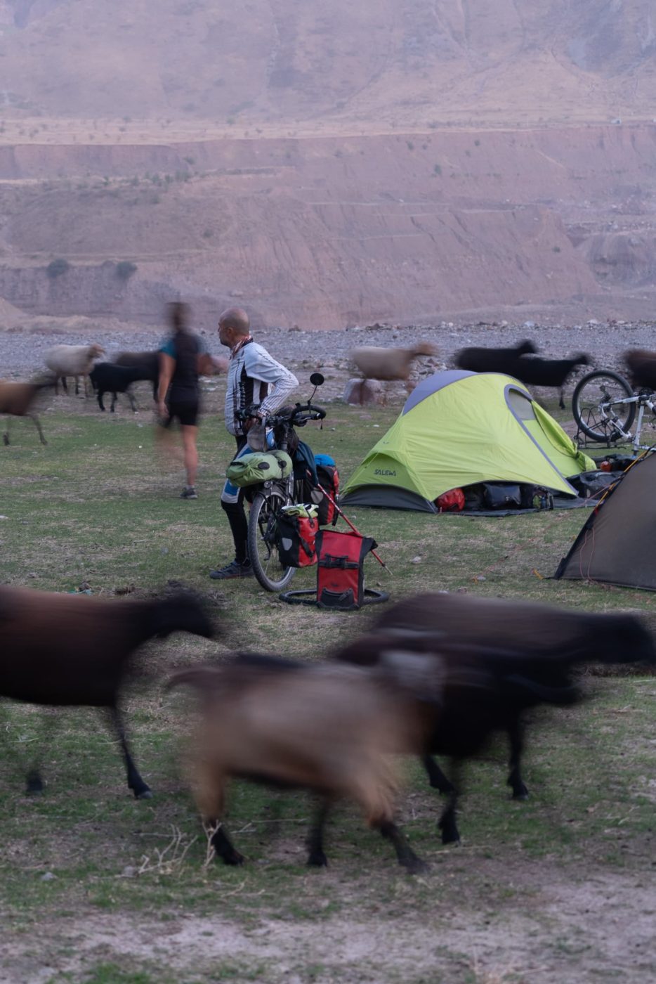 after-cycling-stretch-pamirs